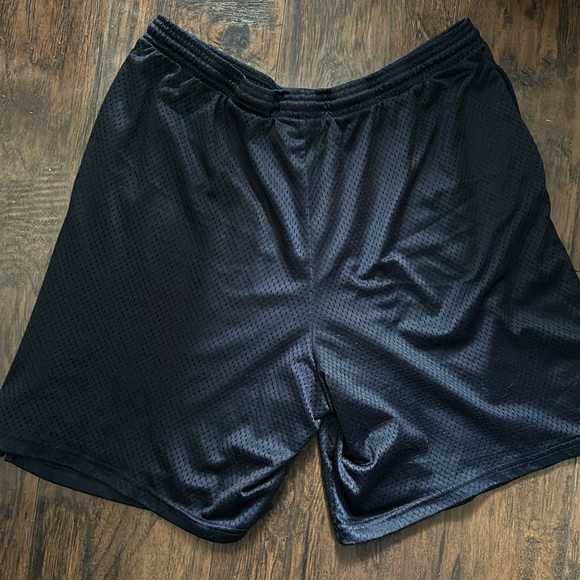 Champion Navy Blue Shorts XL - Picture 5 of 5